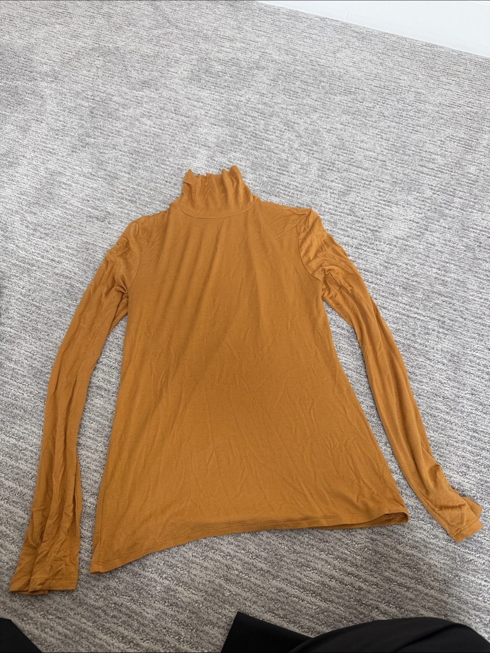 Active Basic Women's Mustard Long Sleeve Turtleneck Top